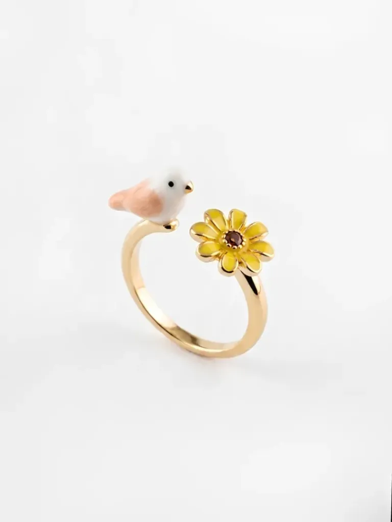Cute Daisy & Bird Design Adjustable Gold Tone Ring