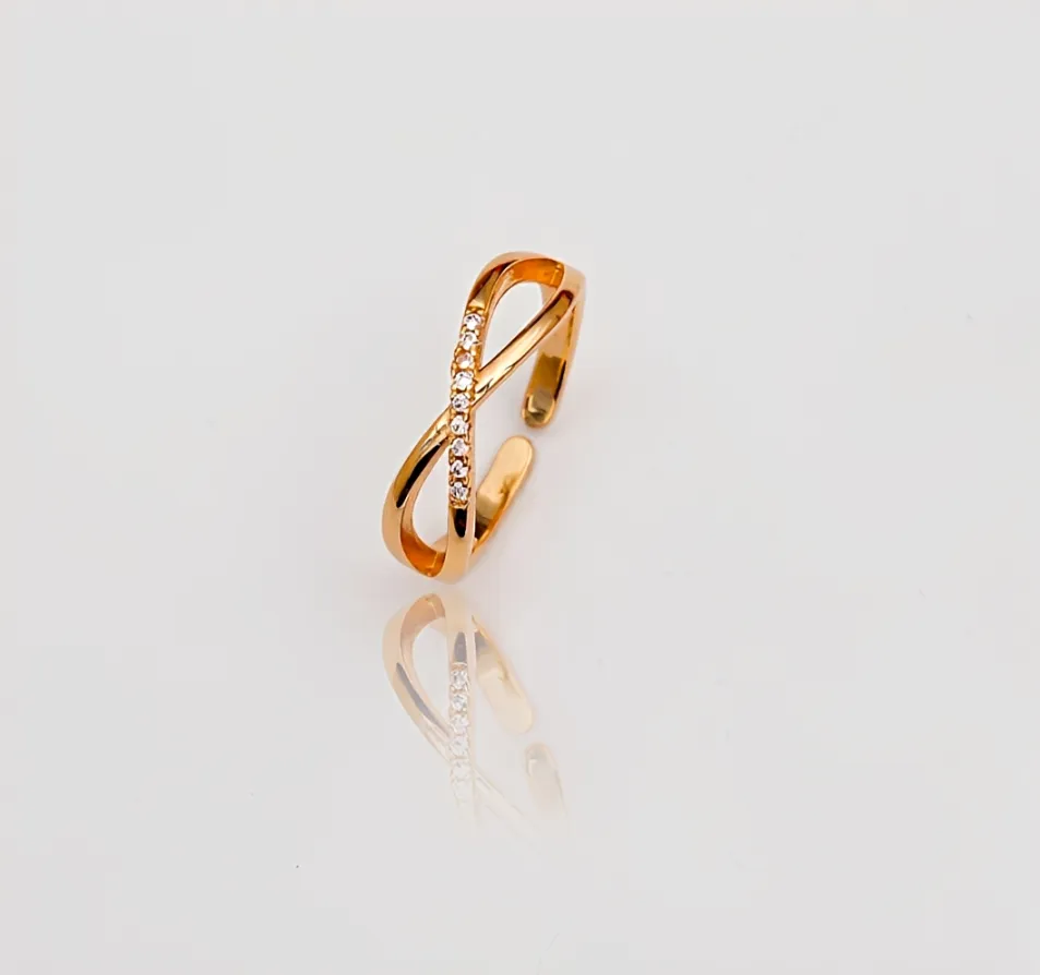 Infinity Twist Gold Ring