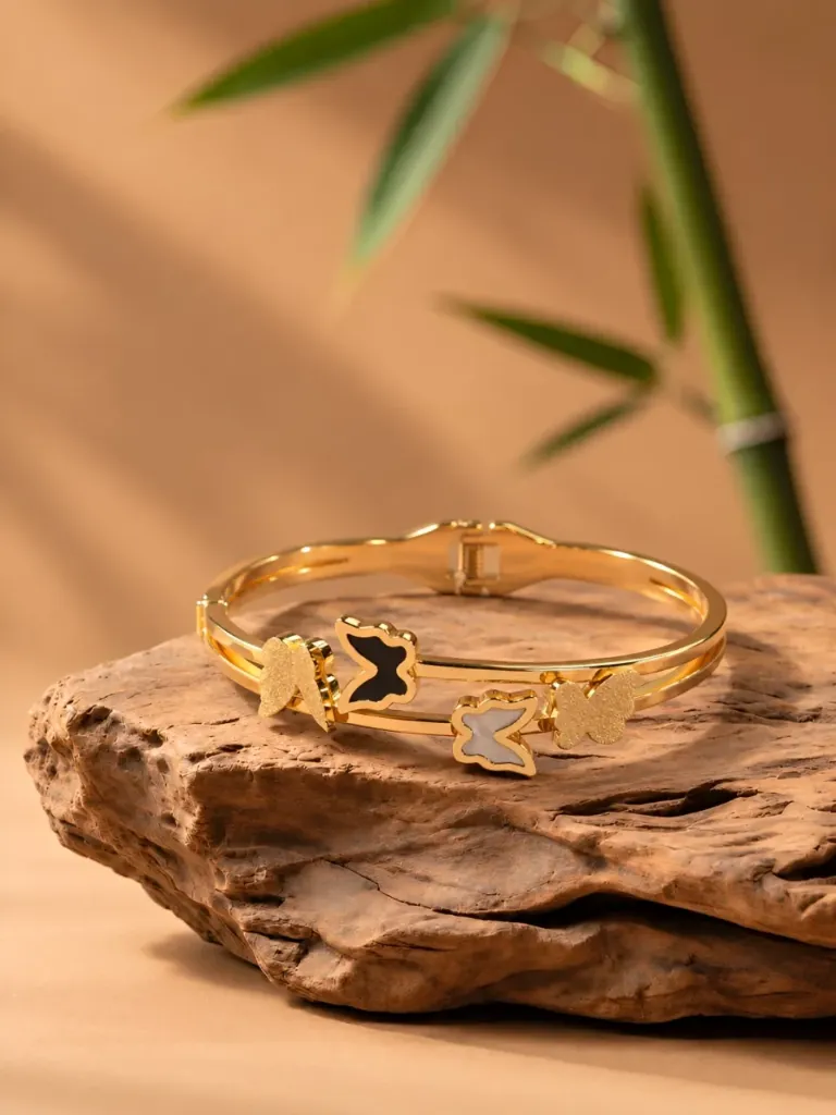 [R 003] Luxury Bracelet Kdada