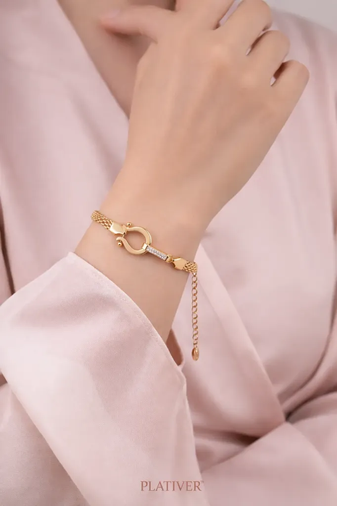 d Bracelet with Crystal Accent